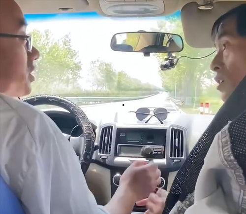 娱乐吃瓜酱练车,揭秘明星驾校生活