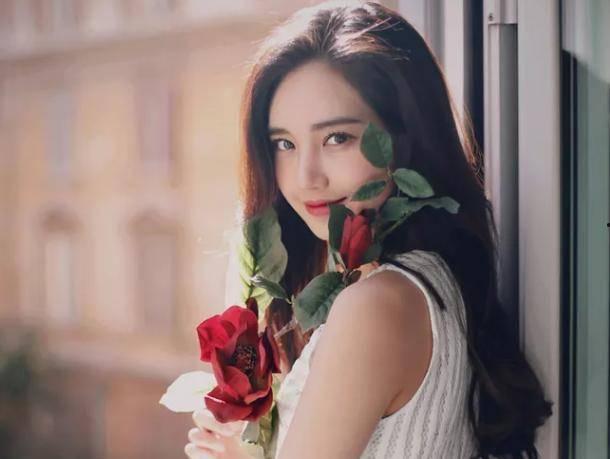 女主娱乐圈吃瓜文,女主吃瓜记