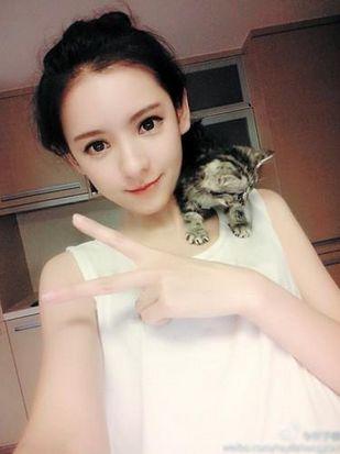 娱乐吃瓜酱女友什么系,背后的神秘系身份大起底